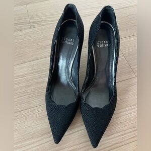 Stuart Weitzman excellent condition black pumps. Size 6.5.